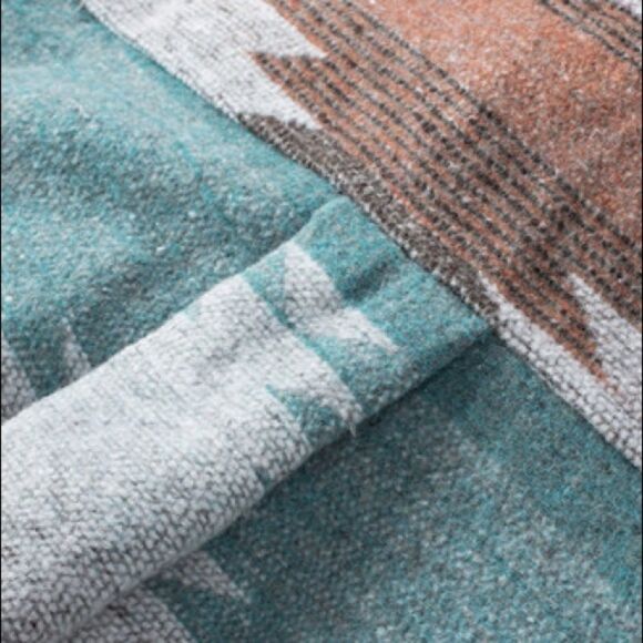 Aztec Shacket   - Picture 6 of 11